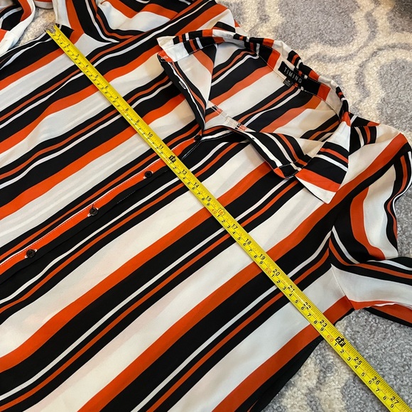 LAST CHANCE SALE! 🌸 Stripes shirt - Picture 7 of 8